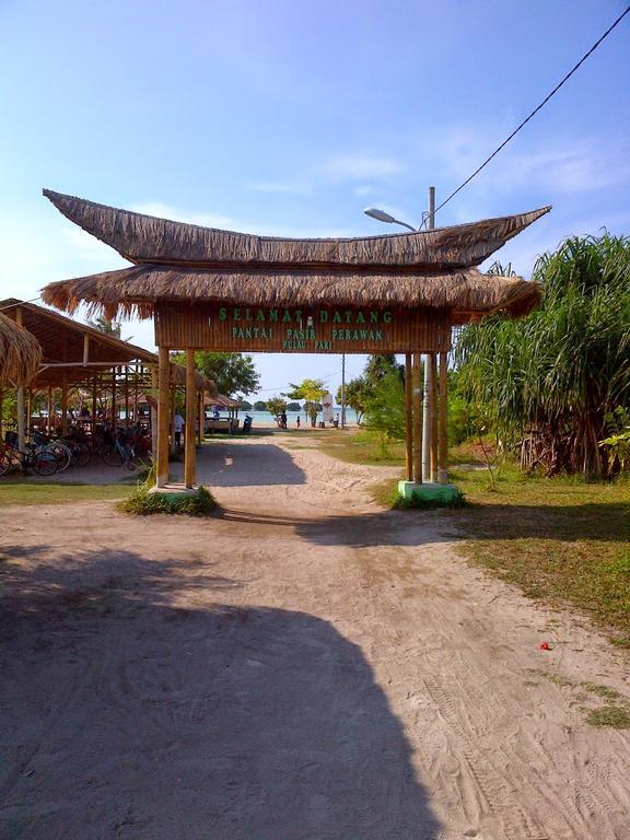 Pari Solata Seaview Homestay Syariah Kepulauan Seribu Buitenkant foto